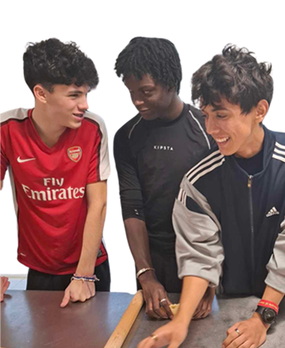 Partneriai, Prancūzija, Apprentis d‘auteuil, baldžiai, stalius, dailidė, Sodžiaus, meistrai